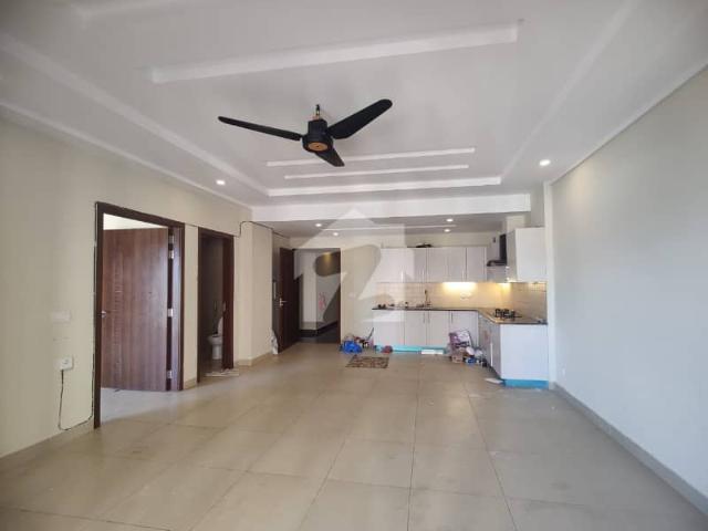 3rd Floor | Move In Ready 1 Bed Cube Apartment | Charges Paid