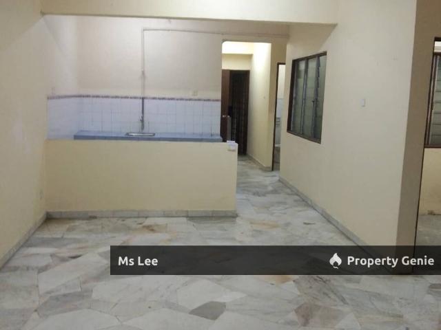 3rd floor Shop Apartment Taman Desaria PJS 5 Petaling Jaya Ready Now