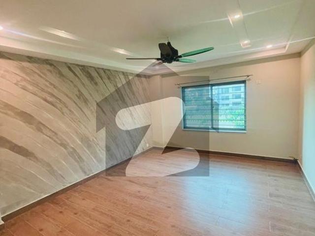 3rd floor Well Mentained Just Like A Brand New Luxury Flat Available Urgent For Rent With All Utilities Askari 10 Sector S