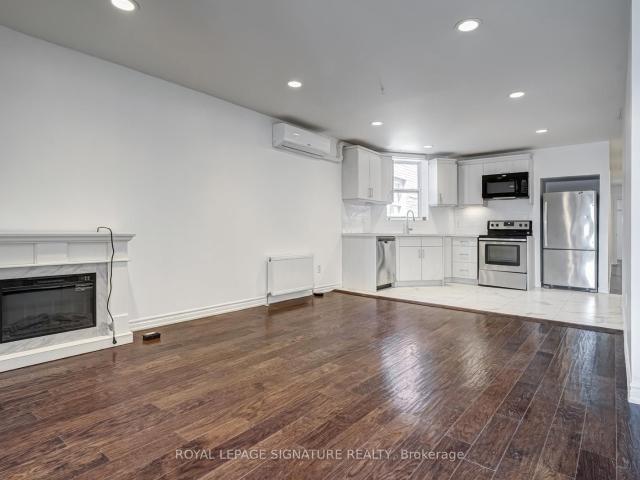 3rd Lvl 1116 College Street, Toronto | 3Beds/2Bath, Townhouse, $3,400/mo | Condos. Ca