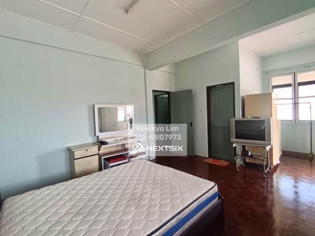 3rd mile 1st floor shoplot for rent