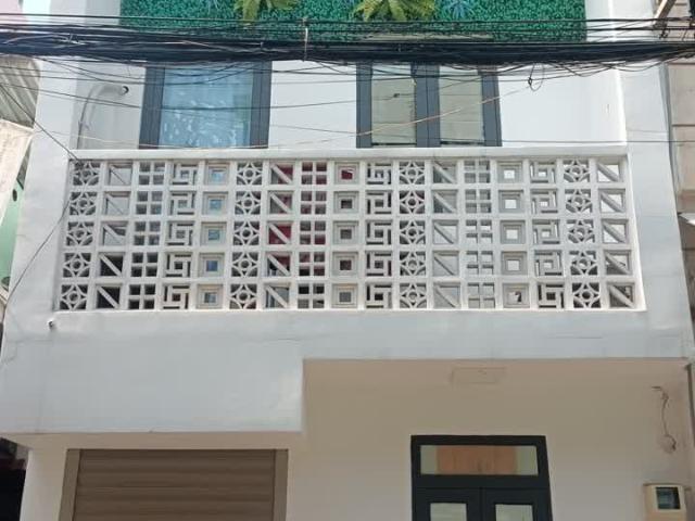 3tầng Khu Víp Bình Thạnh 1xẹt 30M2 Hẽm Như Mặt Tiền Nhà Mới Đẹp Sổ Nở Hậu. Nhỉnh 3tỷ