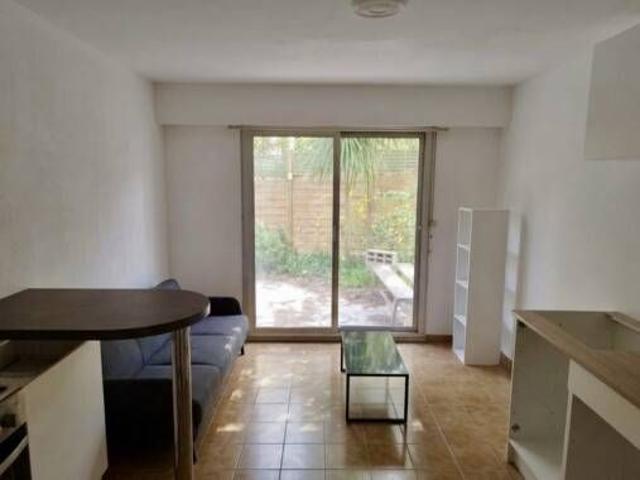 T3 52 m² refait à neuf jardin privé – Cardo Facs