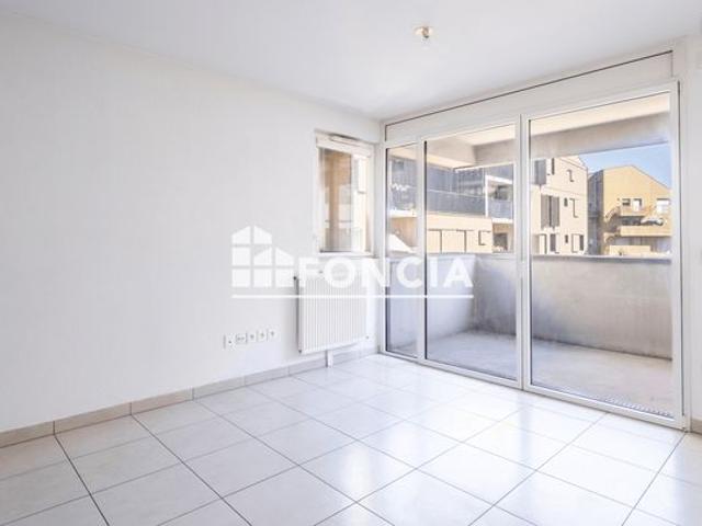 T3 54m2 BASSIN A FLOT EXTERIEUR PARKING