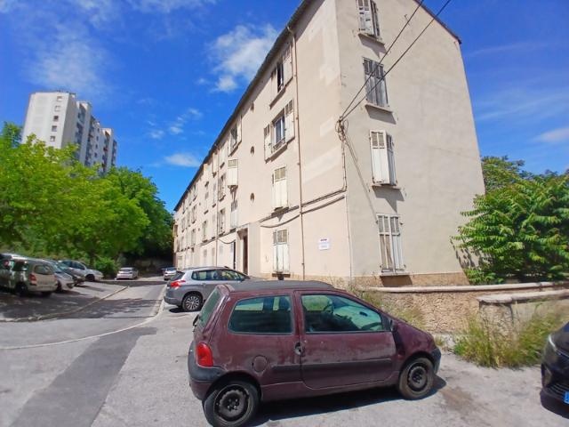 T3 59 m2 refait à neuf +cave avec vue agréable, dégagée