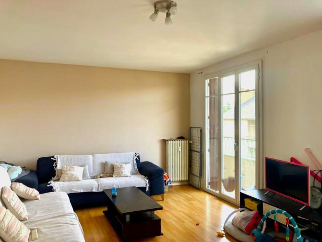 T3 ascenseur, vue, balcon, garage et cave