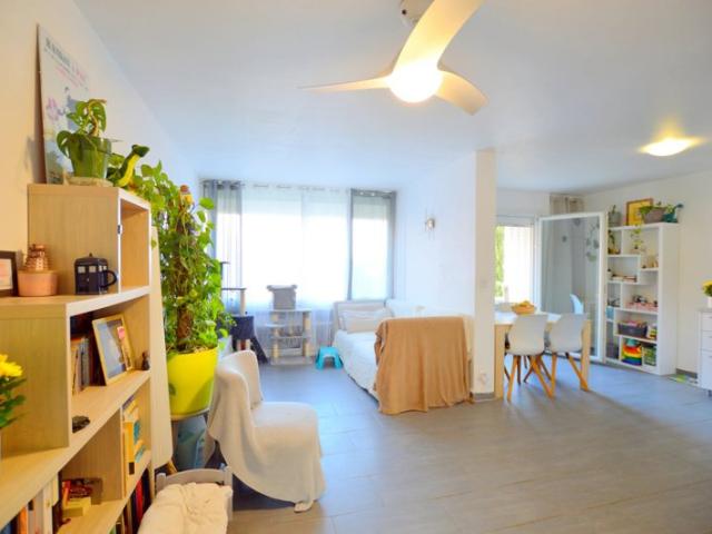 T3 65 m² lumineux 2 chambres Résidence sécurisée Montpelli