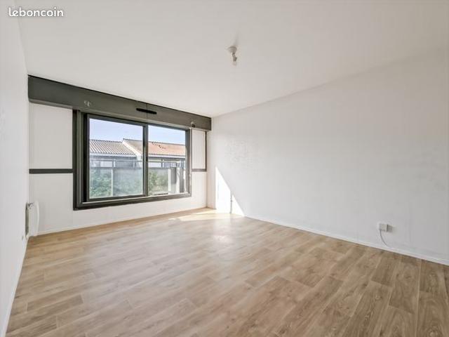 T3 65m² Croix Daurade – Dernier étage, balcon, vue dégagée – Frais réduits à 2,5%