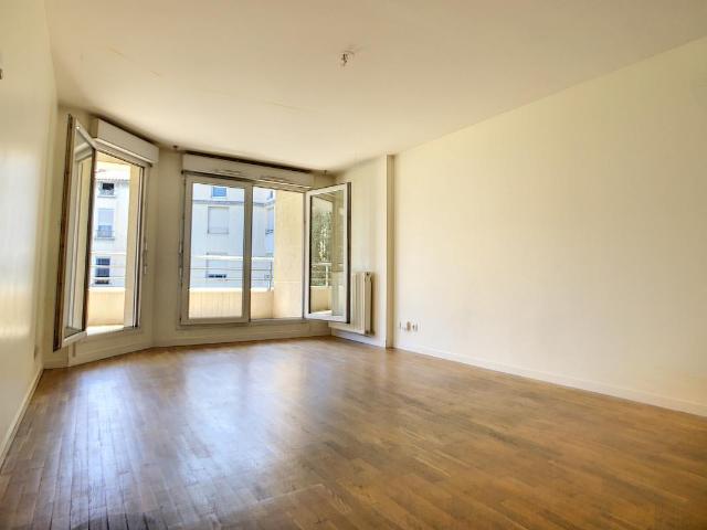 T3 – 66.72 m² – GARAGE – BALCON – 69100 VILLERUBANNE