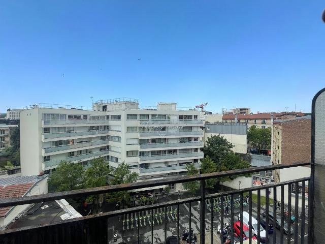 T3 6e étage balcon sud vue dégagée Marcel Sembat à rénover