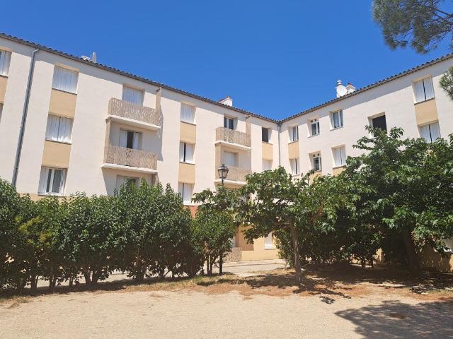 T3 2 CHAMBRES 61M2 3EME ETAGE