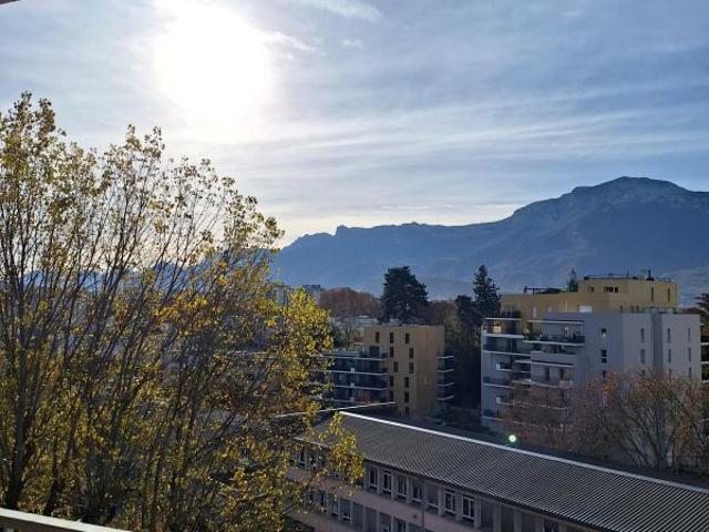 T3 3 RUE DU 140E R.I.A. 38100 GRENOBLE