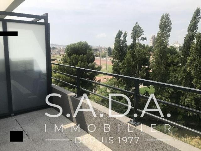 T3 TERRASSE DOUBLE BOX 13010 MARSEILLE