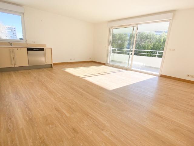 T3 + Terrasse St Giniez/2e Prado 13008 Marseille