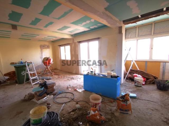 T3 Totalmente Remodelado nova e moderna racionalização de espaços