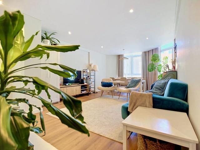 T3 Totalmente Remodelado em Fontainhas Cascais | Pronto a Habitar