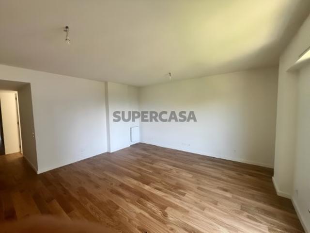 T3 TOTALMENTE RENOVADO AO CAMPO ALEGRE