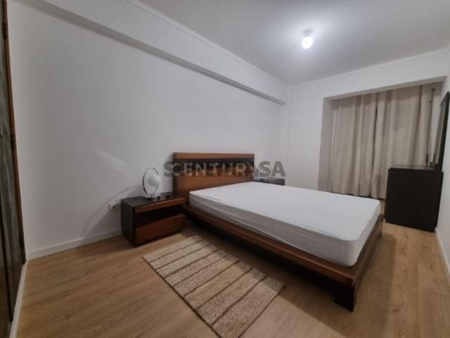 T3 Totalmente Renovado em Zona Central e Tranquila de Caldas da Rainha