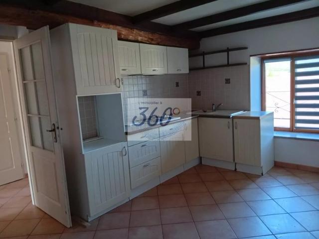 Bel appartement T3 rénové de 53.95m² à Tramayes