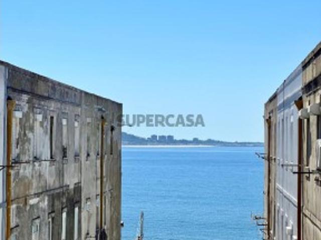 T3 transformado em T2 com Vista Frontal de Rio | Dafundo