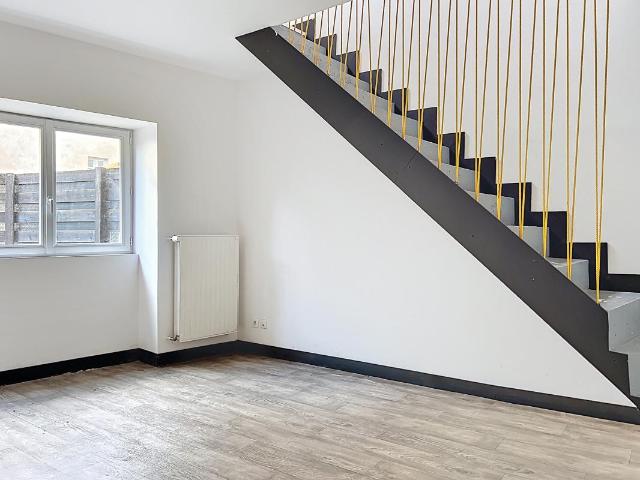 T3 – TRIPLEX – NON MEUBLE – 54.37 m2 – LIMONEST