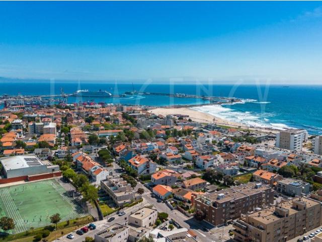 T3 Triplex com Vista Mar em Leça da Palmeira