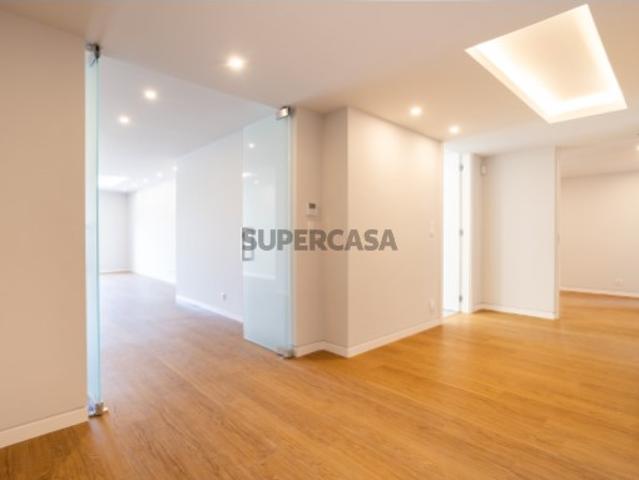 T3 Urbanização Quinta das Marianas Parede Cascais