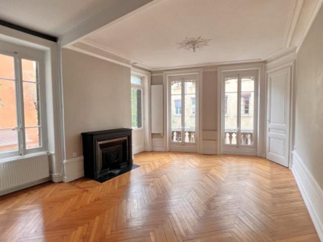 T3 à Lyon 1er Arrondissement à louer Locagestion, expert en gestion locative
