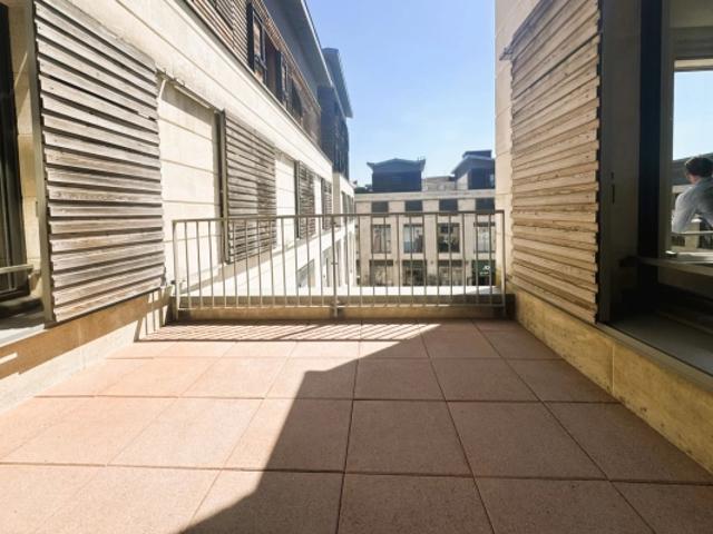 T3 ascenseur terrasse hypercentre