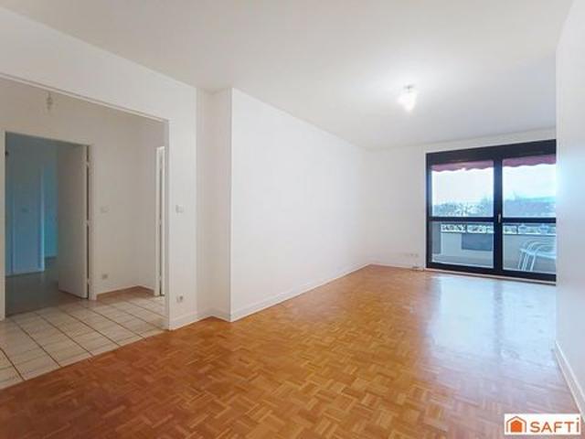 T3 avec grand balcon sans vis à vis