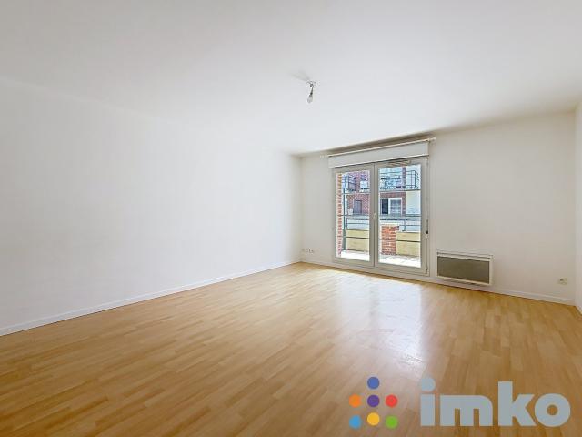 T3 AVEC GRANDE TERRASSE ET GARAGE A LOUER A MARCQ