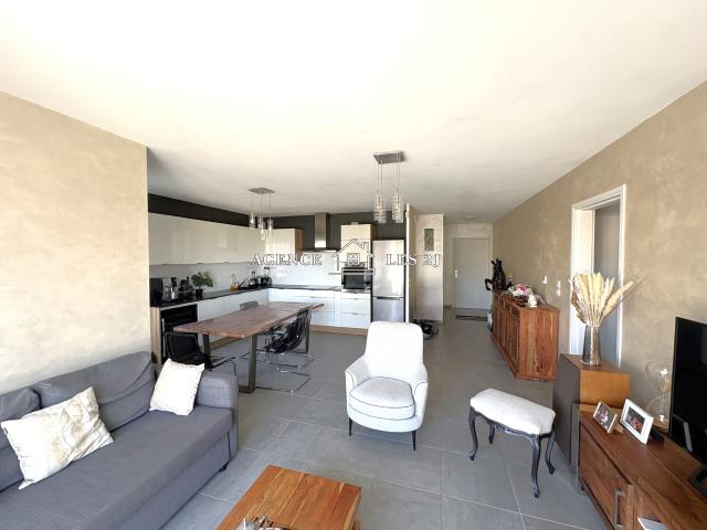T3 avec terrasse et garage