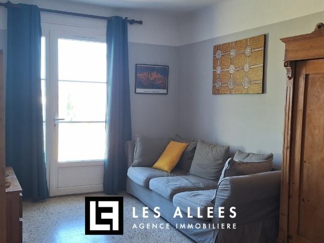 T3 avec terrasse et garage proche centre Location SAINT REMY DE PROVENCE 13210