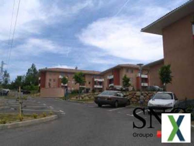 T3 AVEC TERRASSE ET PARKING