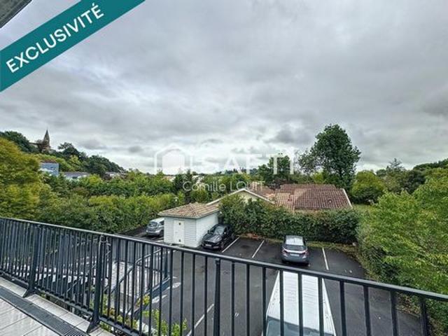 T3 avec terrasse et 2 parkings – Latresne centre