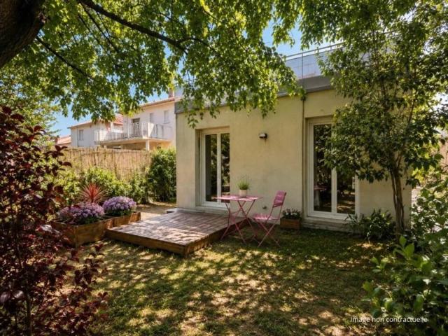 T3 bis avec jardin privatif et terrasse