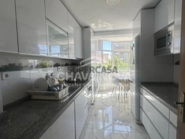 T3 c/ Lavandaria situado na zona de Coimbrões, Vila Nova de Gaia