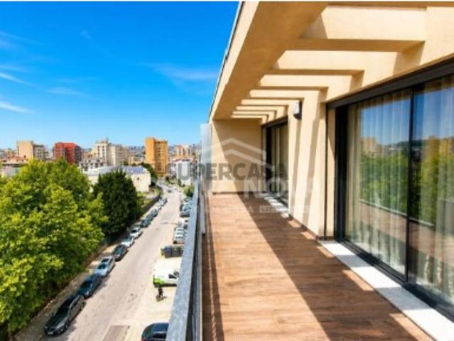 T3 c/ Terraço 77.35m2 e Garagem Box em Mafamude El Corte Inglés