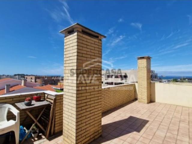 T3 c/ Terraço e Vista Mar em Arcozelo