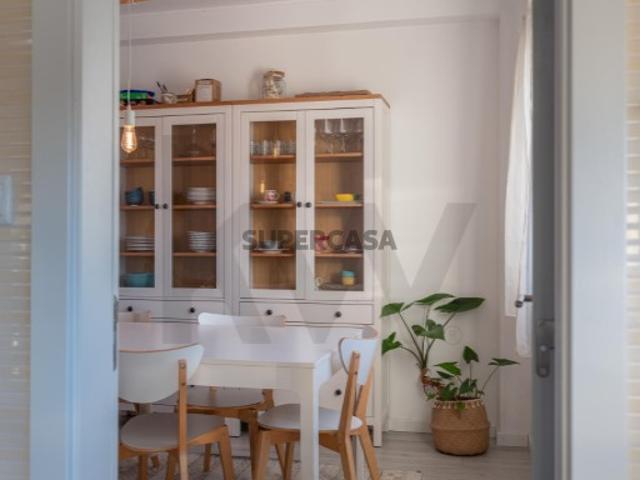 T3 Carapinheira | 2019 | Semi novo | 143m2 | Garagem | Suite