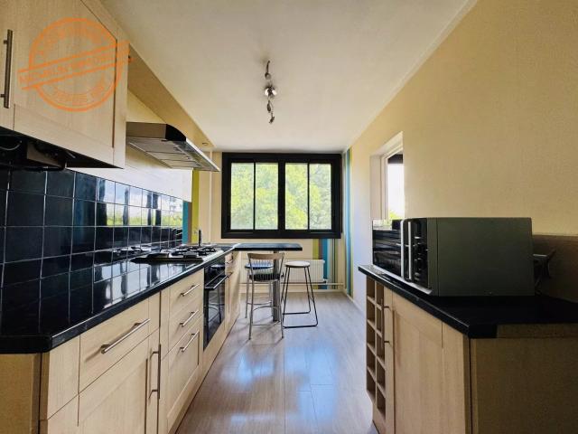 T3 lumineux avec vue sur parc – Champagne au Mont d’Or