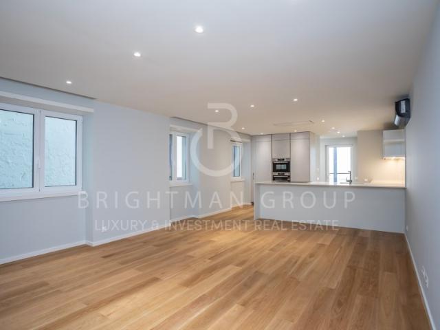T3 com 3 suites e varanda em Picoas, Lisboa