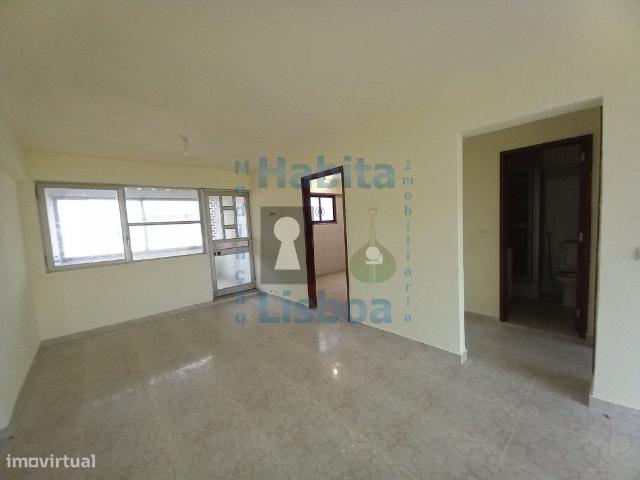 T3 com 2 Wc em bom estado Moita Qta da Fonte