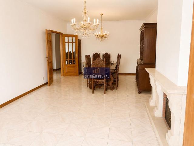 T3 com Box Fechada junto aos 4 Caminhos | Canidelo