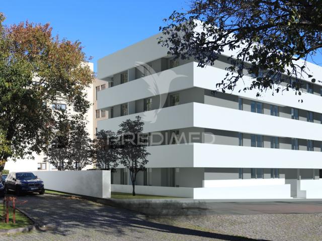 T3 com Boxe terraço