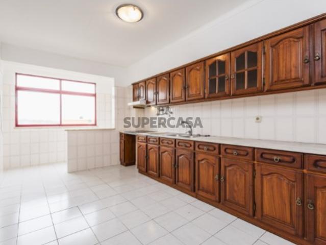 T3 com garagem, perto do Parque da Cerca