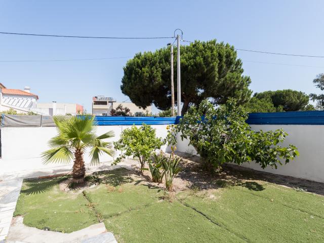 T3 com Terraço para Arrendamento em Palhais
