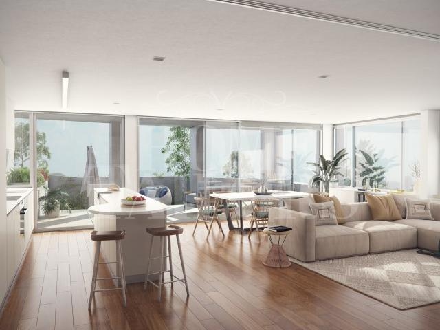 T3 com Varanda e Jardim na Casas Garcia de Orta em Aldoar, Porto