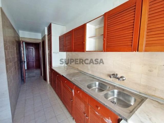 T3 com Vista Mar na Prestigiada Avenida da República
