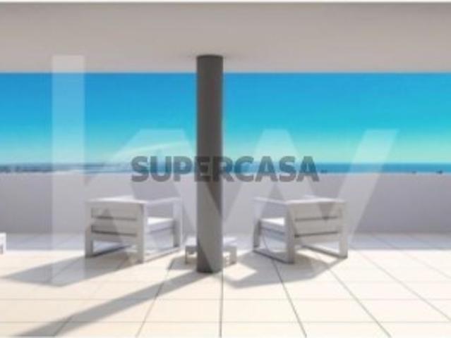 T3 com vista Mar em Lagos. Condomínio com piscina exterior, sauna e ginásio